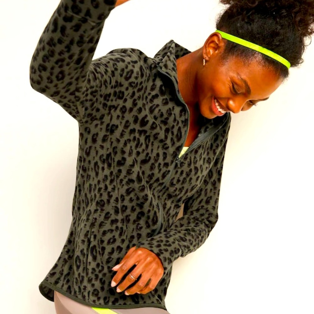 Old Navy Olive Cheetah Fleece NWOT